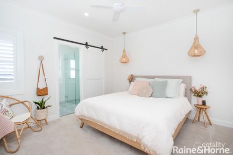 1 Galiga Cres, Dolphin Point, NSW 2539