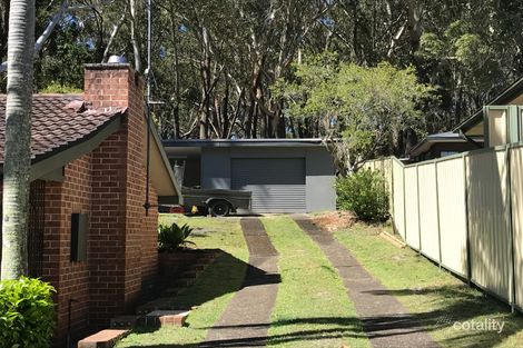 Property photo of 159 Green Point Drive Green Point NSW 2428