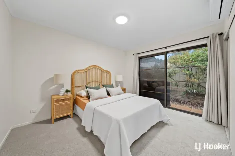 Property photo of 3/11 Mathieson Crescent Weetangera ACT 2614