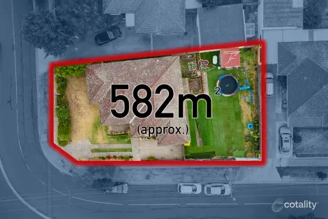 Property photo of 15 Thorndon Drive St Albans VIC 3021