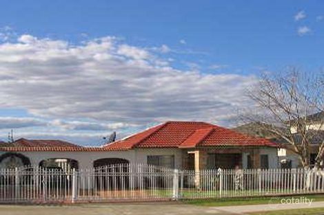 Property photo of 185 Edensor Road Edensor Park NSW 2176