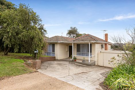 Property photo of 64 Lebanon Street Strathmore VIC 3041