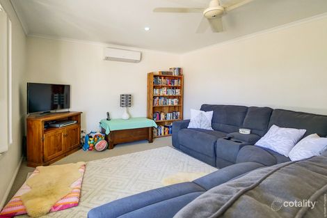 Property photo of 8 Seashore Way Toogoom QLD 4655