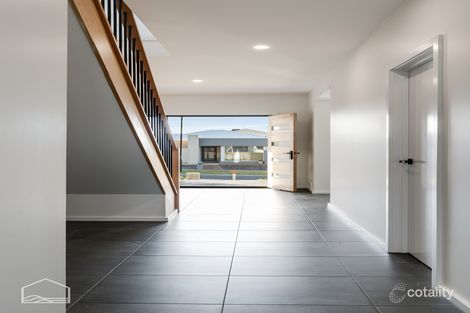 Property photo of 10 Genoa Way Curlewis VIC 3222