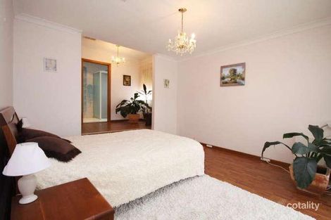 Property photo of 18 Crompton Drive Wattle Park SA 5066