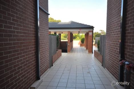 Property photo of 28/10-12 Wingello Street Guildford NSW 2161