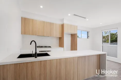 Property photo of 4/27 Doncaster Avenue Casula NSW 2170