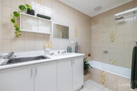 Property photo of 4/2 Crimea Street St Kilda VIC 3182