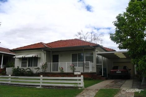 6 Glyn St, Wiley Park, NSW 2195