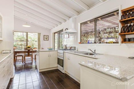 Property photo of 5 Bilgoman Road Glen Forrest WA 6071