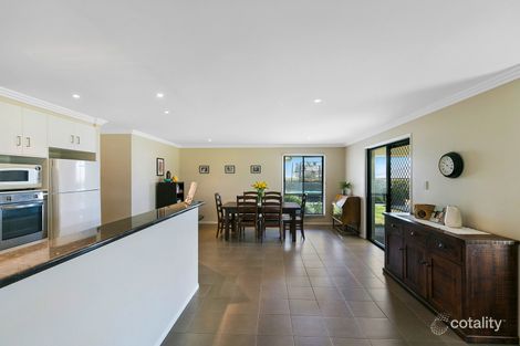 Property photo of 39 Bouganvillea Drive Middle Ridge QLD 4350