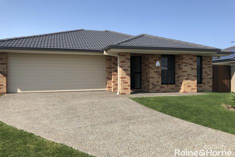 Property photo of 6 Woolgoolga Court Pottsville NSW 2489
