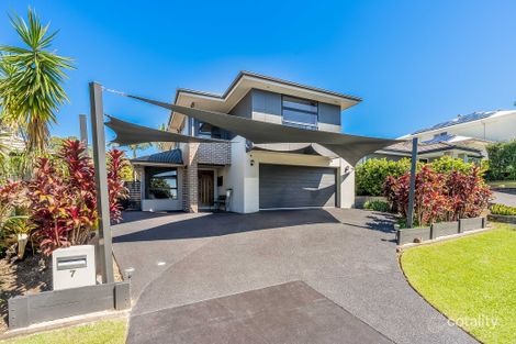 7 Hollow Cres, Narangba, QLD 4504