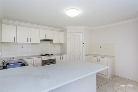 Property photo of 3 Lady Bowen Parade Rothwell QLD 4022