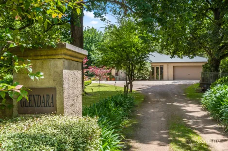 Property photo of 10 Ferrier Street Mount Macedon VIC 3441