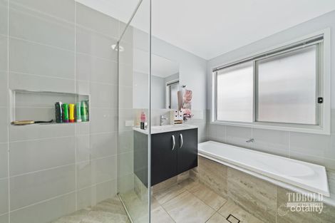 Property photo of 39 Woodside Way Thornlands QLD 4164