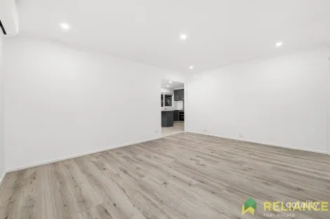 Property photo of 3 Berwick Place Melton West VIC 3337