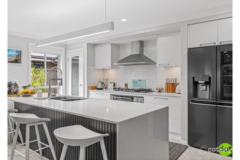 Property photo of 41 Fairmont Boulevard Hamlyn Terrace NSW 2259