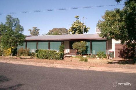 12 Phoenix St, Parkes, NSW 2870