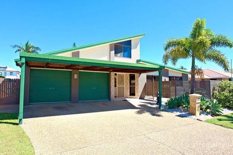 6 Columbia Ct, Newport, QLD 4020