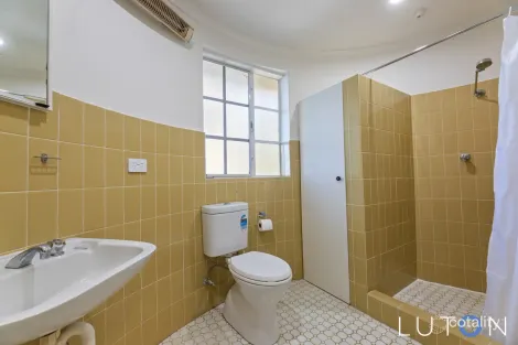 Property photo of 71 Hilder Street Weston ACT 2611