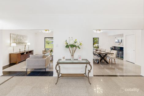 31 Woodsiana St, Robertson, QLD 4109