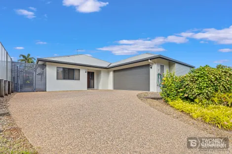 Property photo of 36 City View Crescent Mooroobool QLD 4870