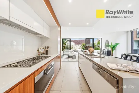 Property photo of 4 Cullen Close Forest Lodge NSW 2037