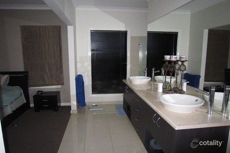 Property photo of 22 Riverina Parade Echuca VIC 3564