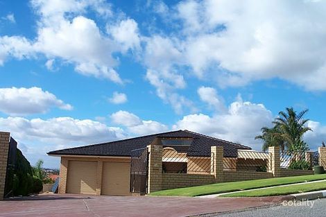 13 James Rd, Kardinya, WA 6163