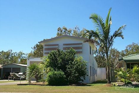 13 Johnson Ave, Seaforth, QLD 4741