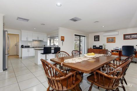 Property photo of 51 Dundee Way Sydenham VIC 3037