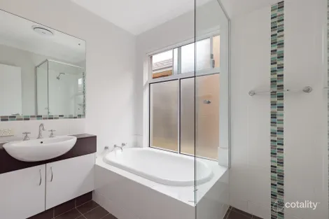 Property photo of 29 Granite Place Yanchep WA 6035