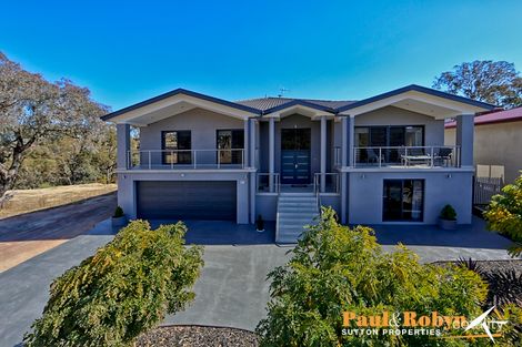 Property photo of 18 Aspen Rise Jerrabomberra NSW 2619