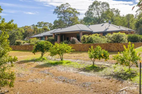Property photo of 80 Brompton Heights Gidgegannup WA 6083