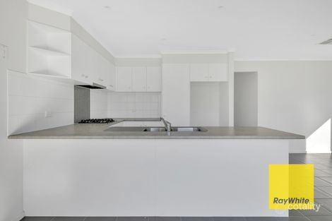 Property photo of 67 Hatchlands Drive Deer Park VIC 3023