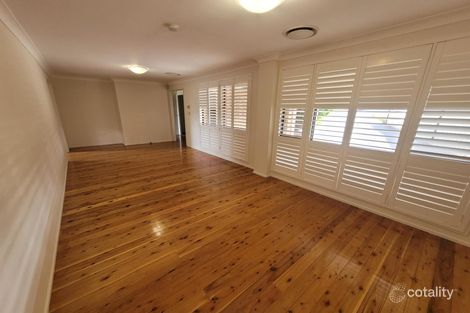 Property photo of 12 Stagg Place Ambarvale NSW 2560