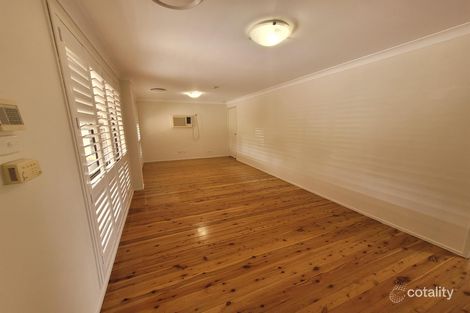 Property photo of 12 Stagg Place Ambarvale NSW 2560