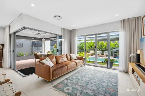 Property photo of 43 Leslie Crescent Baringa QLD 4551