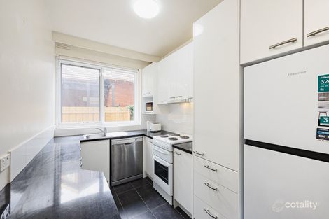 Property photo of 1/240 Barkly Street St Kilda VIC 3182