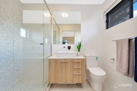 Property photo of 62 Carousel Street Hillcrest QLD 4118