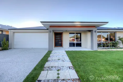 104 Huntington Pkwy, Landsdale, WA 6065