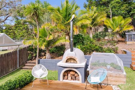 Property photo of 28 Kanangra Drive Thirroul NSW 2515