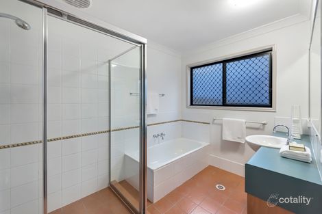 Property photo of 78 Dengate Lane St Lucia QLD 4067