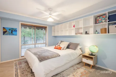 Property photo of 76 Dumbrell Circuit Glenroy NSW 2640