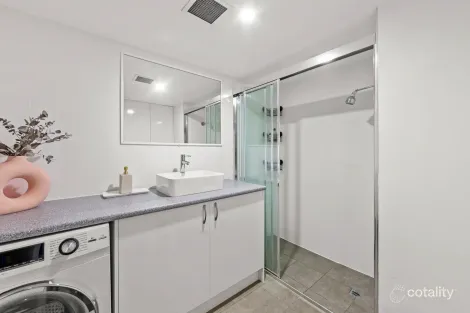 Property photo of 3/66 Dutton Street Coolangatta QLD 4225