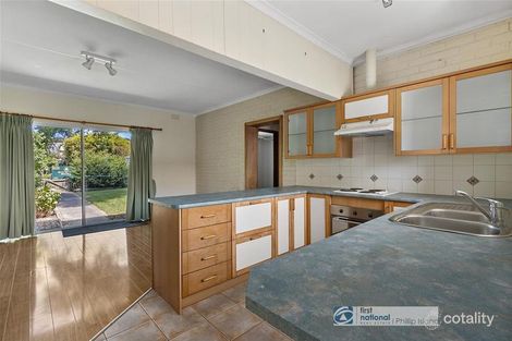 Property photo of 2/140-142 Settlement Road Cowes VIC 3922