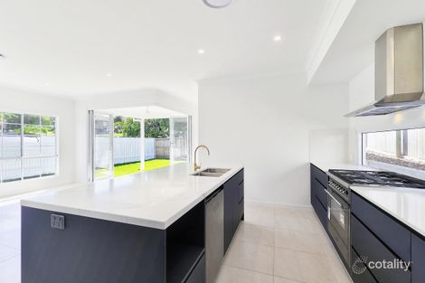 Property photo of 472V Premier Street Oxley QLD 4075