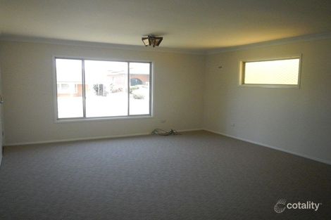 Property photo of 39 Weingartner Avenue Tarro NSW 2322