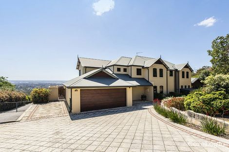 Property photo of 17 Ford Road Lesmurdie WA 6076